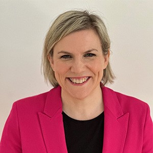 speaker-raphaelle-kennedy-300x300 speaker-raphaelle-kennedy-300x300